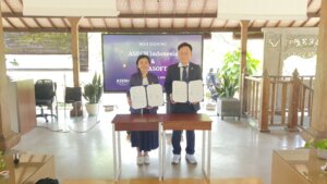 Read more about the article Signing of MoU between ASECH Center of Excellence and Arasoft Co., Ltd.